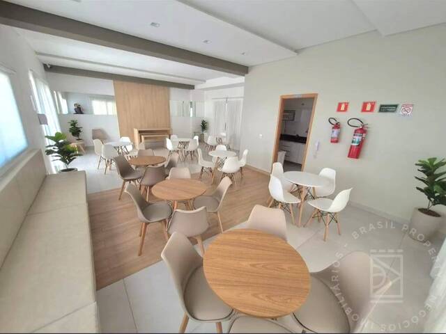 Apartamento para Venda em São José dos Campos - 4