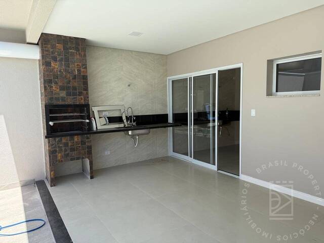 Casa para Venda em São José dos Campos - 5