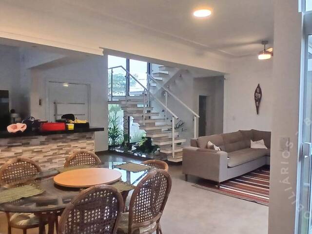 #1308 - Casa para Venda em São José dos Campos - SP - 2