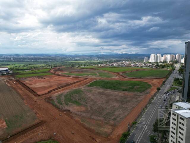 Área para Venda em São José dos Campos - 2