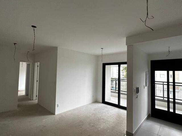 Apartamento para Venda em São José dos Campos - 2