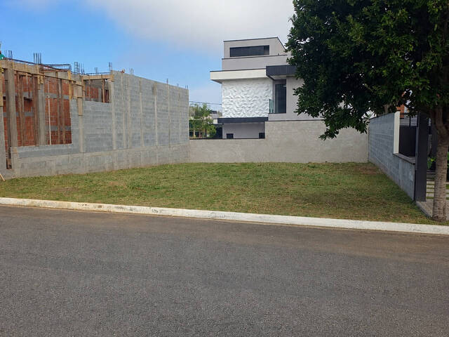 Área para Venda em São José dos Campos - 2