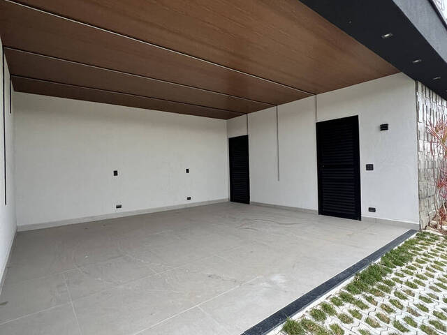 #1036 - Casa para Venda em São José dos Campos - SP