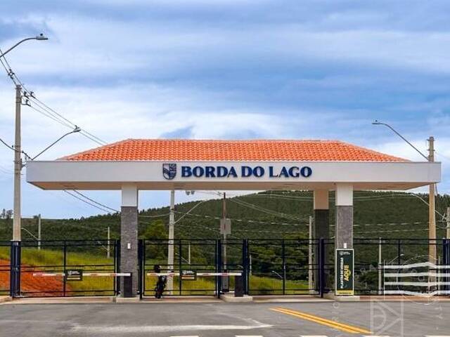 Área para Venda em Caçapava - 2