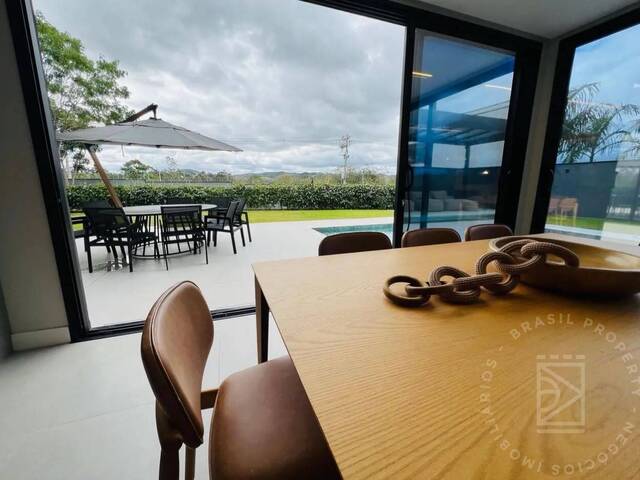 Casa para Venda em São José dos Campos - 5