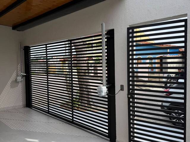 Casa para Venda em São José dos Campos - 5