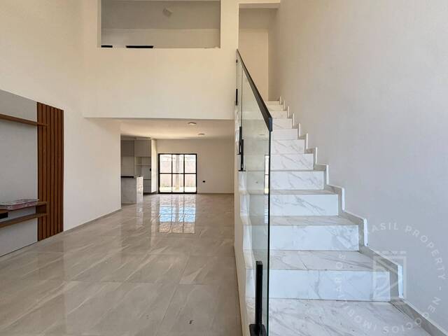 Casa para Venda em São José dos Campos - 5