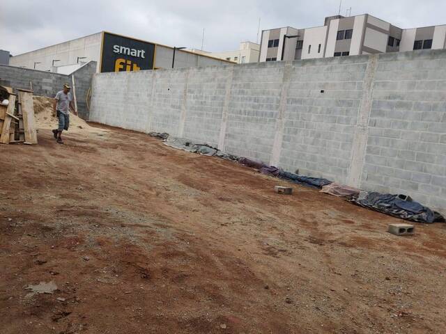 Área para Venda em São José dos Campos - 5